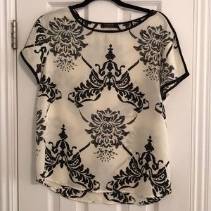 Black and white top